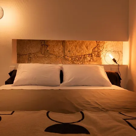 Apartamento St Ildefonso 02 *